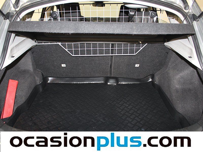 Nissan Qashqai 2.0 Acenta 4x2 CVT 103 kW (140 CV)