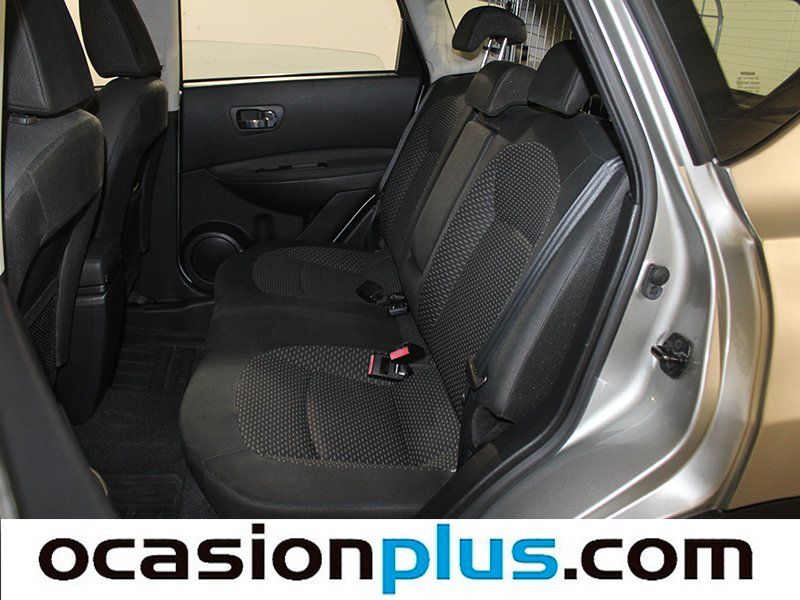 Nissan Qashqai 2.0 Acenta 4x2 CVT 103 kW (140 CV)