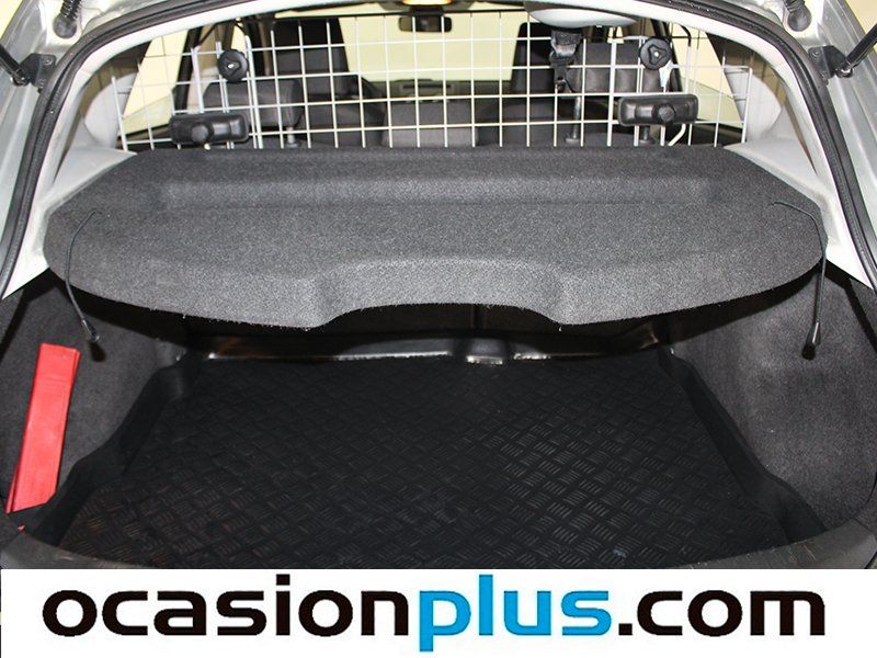 Nissan Qashqai 2.0 Acenta 4x2 CVT 103 kW (140 CV)