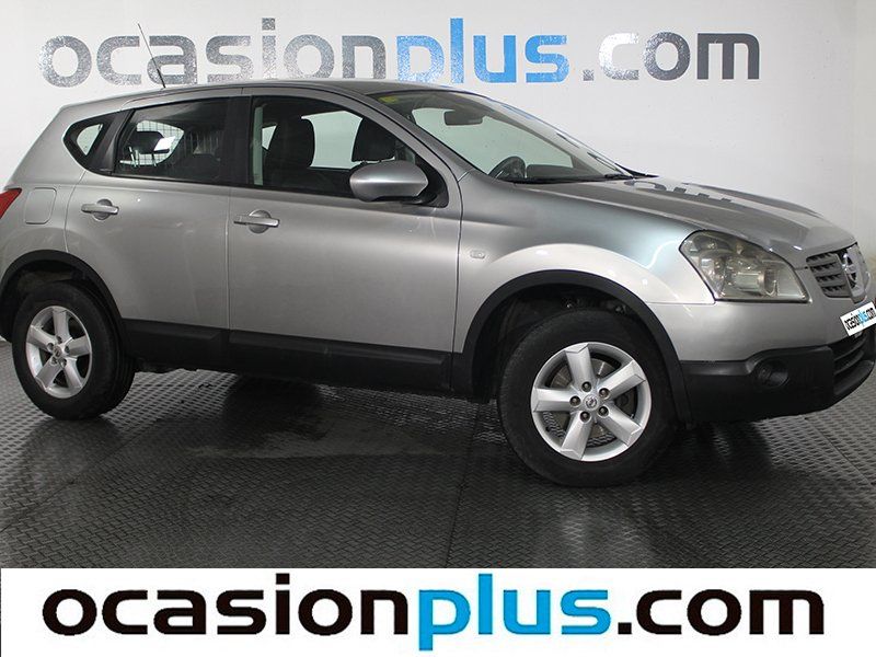 Nissan Qashqai 2.0 Acenta 4x2 CVT 103 kW (140 CV)