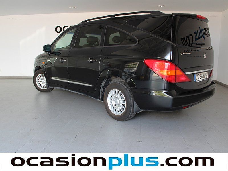 SsangYong Rodius 270Xdi Premium Auto 7PLAZAS