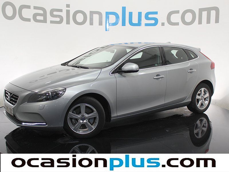 Volvo V40 D3 Momentum 110 kW (150 CV)