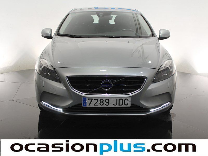Volvo V40 D3 Momentum 110 kW (150 CV)