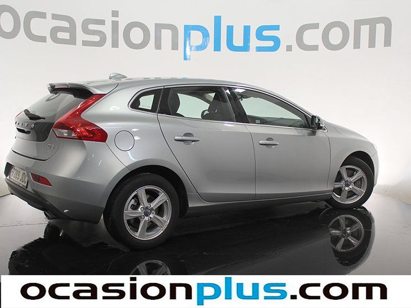 Volvo V40 D3 Momentum 110 kW (150 CV)