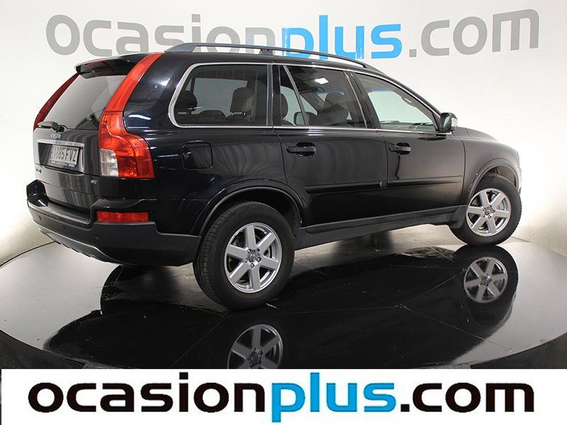 Volvo XC 90 2.4 D5 Momentum 136kW (185CV)