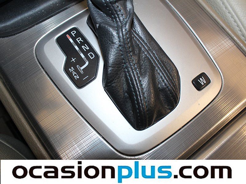 Volvo XC 90 2.4 D5 Momentum 136kW (185CV)