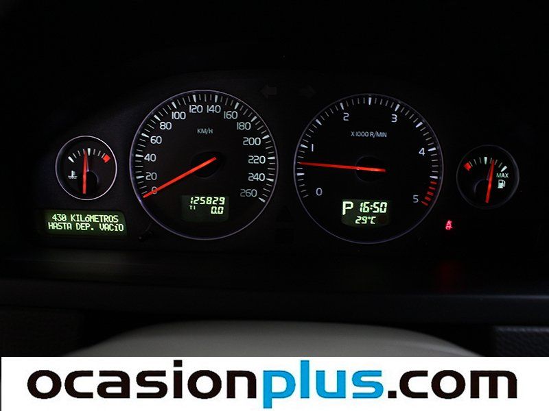 Volvo XC 90 2.4 D5 Momentum 136kW (185CV)