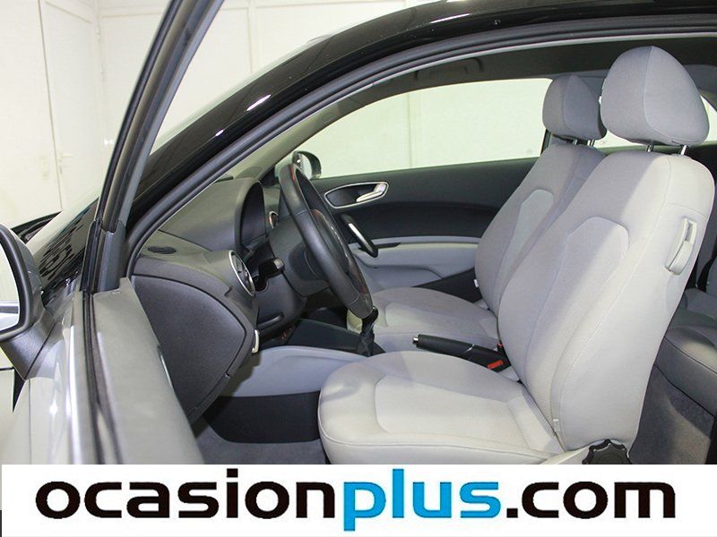 Audi A1 1.2 TFSI Ambition 63 kW (86 CV)