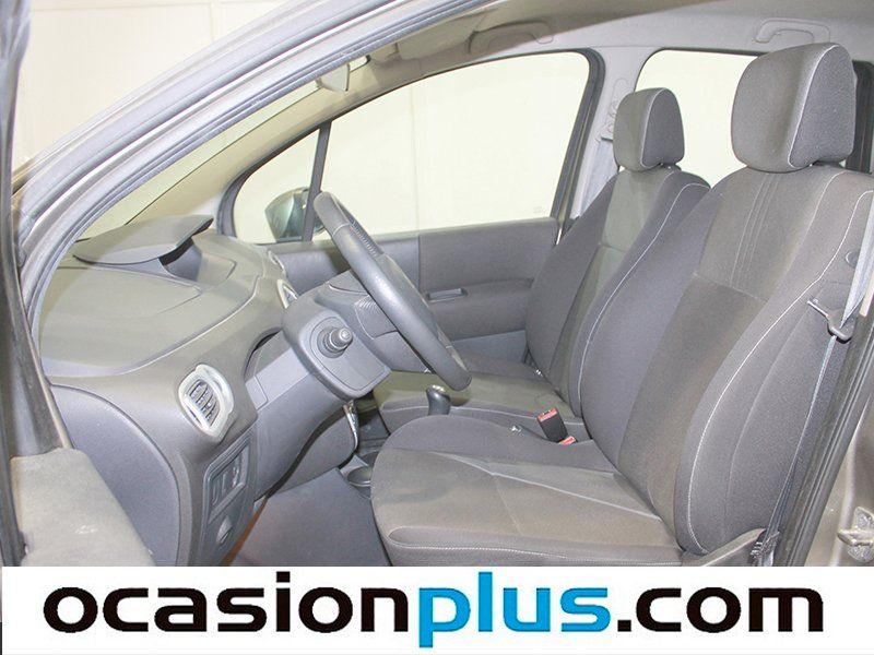 Renault Grand Modus 1.5 dCi Dynamique eco2 85 63 KW (85 CV)
