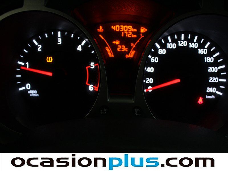Nissan Juke 1.5 dCi Acenta 4x2 81 kW (110 CV)