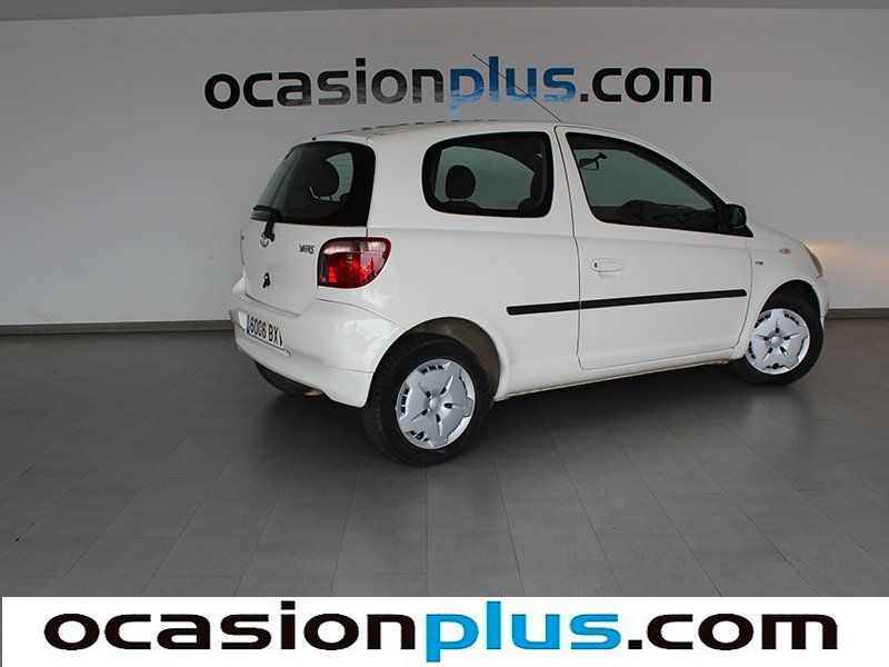 Toyota Yaris 1.3 LINEA LUNA 86CV