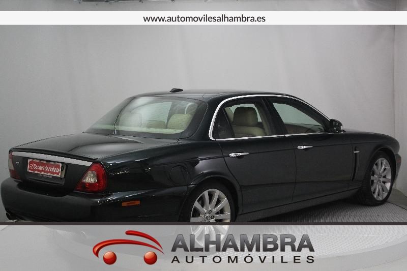 Jaguar XJ XJ XJ6 2.7D V6 EXECUTIVE AUTO