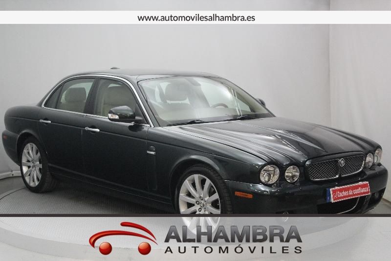 Jaguar XJ XJ XJ6 2.7D V6 EXECUTIVE AUTO