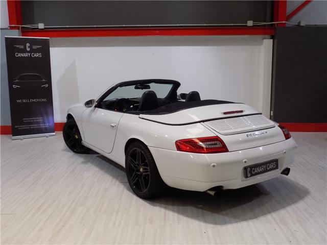 Porsche 911 Carrera 4 Cabrio