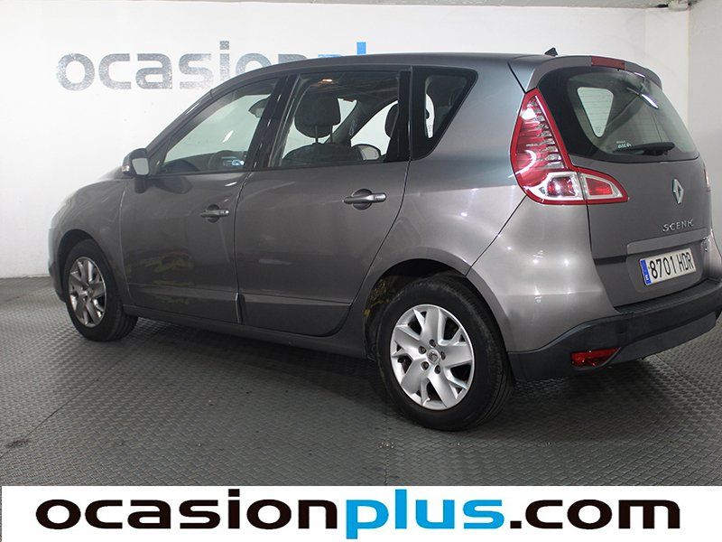 Renault Scenic dCi 110 Emotion 81 kW (110 CV)
