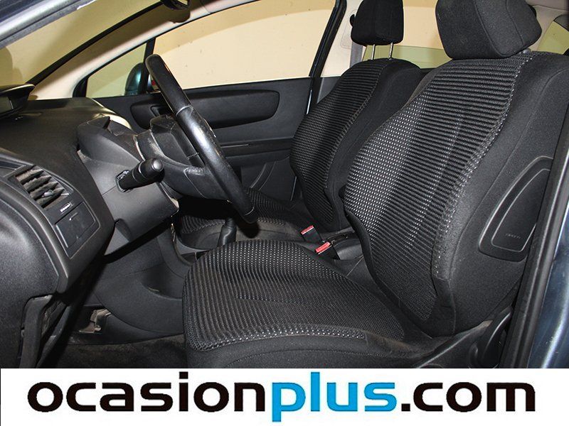 Citroen C4 1.6 HDI VTR Plus 66 kW (92 CV)