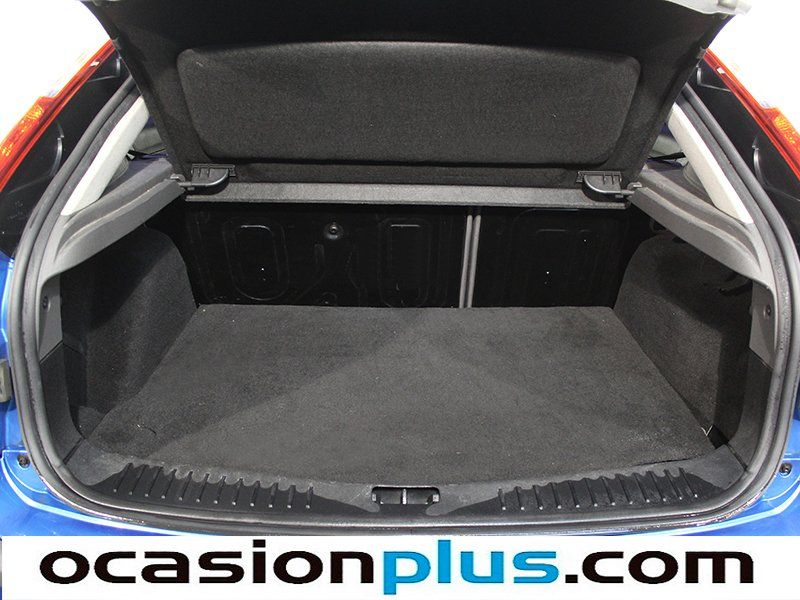 Ford Focus 1.6 Trend 74 kW (100 CV)