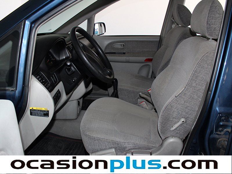 Hyundai Trajet 2.0 16v GLS 7 Plazas 104kW (141CV)