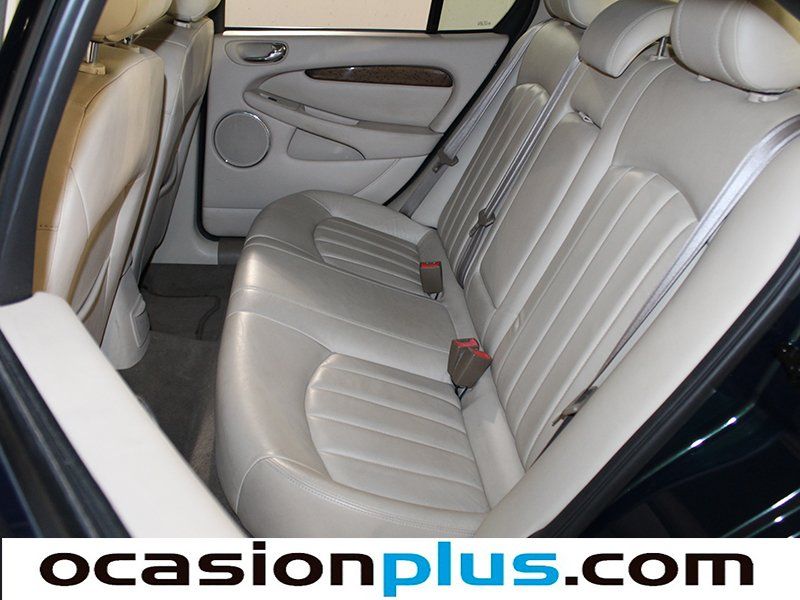 Jaguar X-Type X-Type 2.0 V6 Executive 156CV