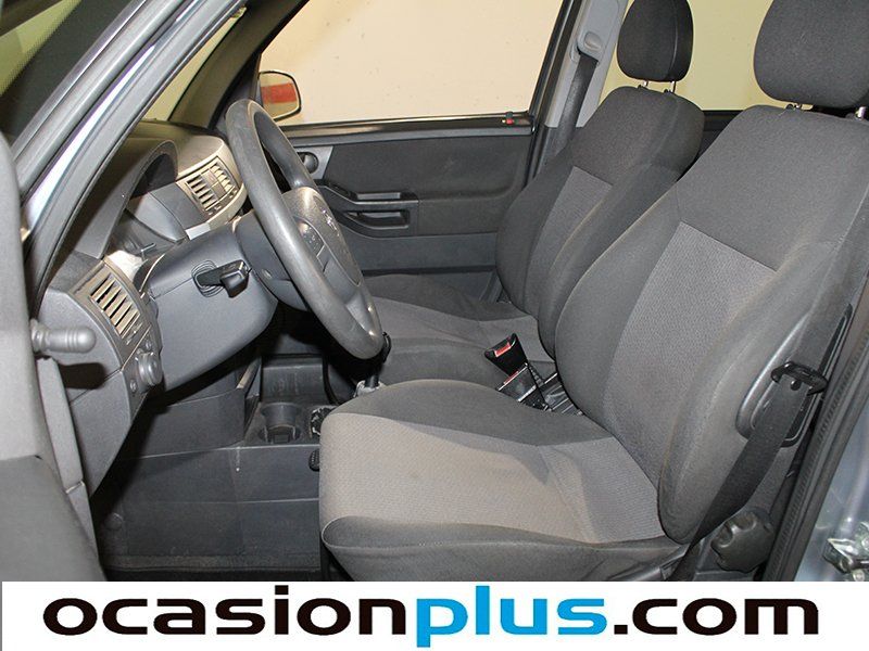 Opel Meriva 1.7 CDTI Essentia 74 kW (100 CV)