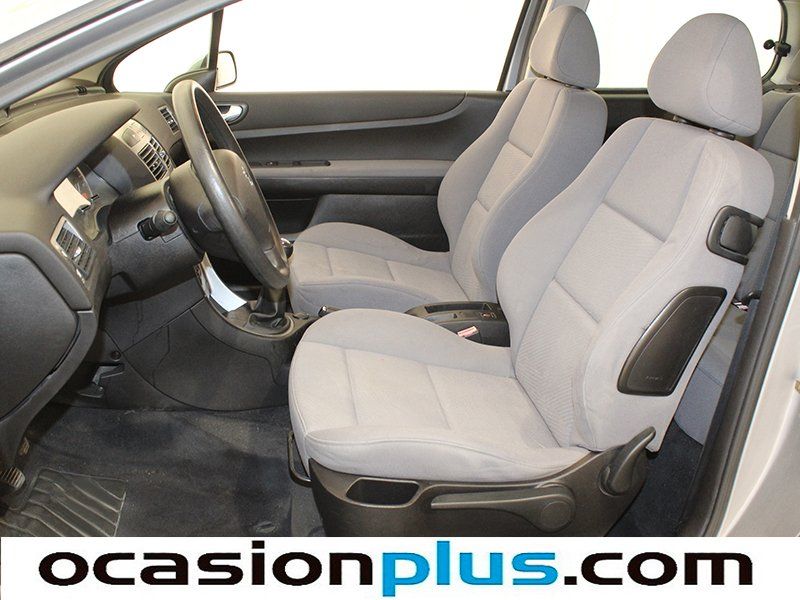 Peugeot 307 2.0 HDI XR 66 kW (90 CV)