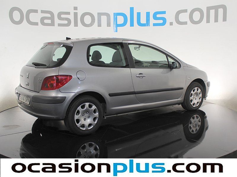 Peugeot 307 2.0 HDI XR 66 kW (90 CV)