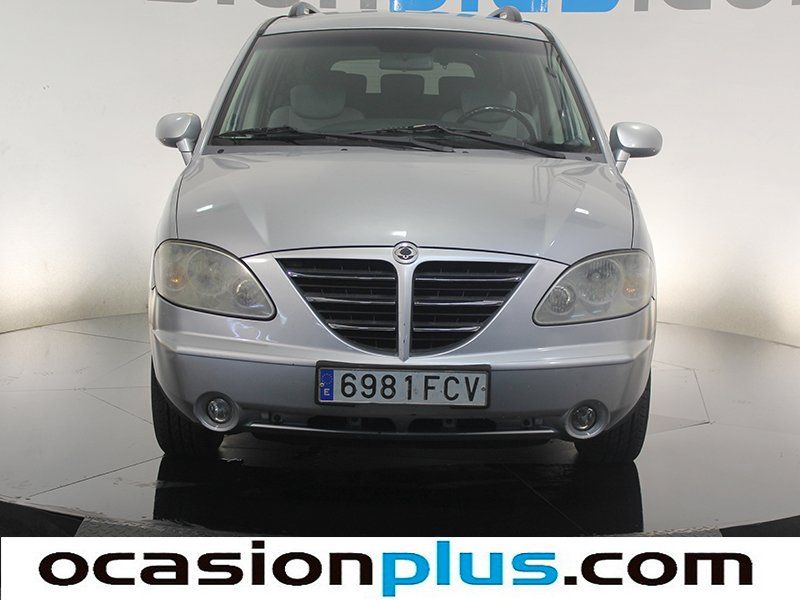 SsangYong Rodius 270Xdi 121kW (165CV) 7Plz