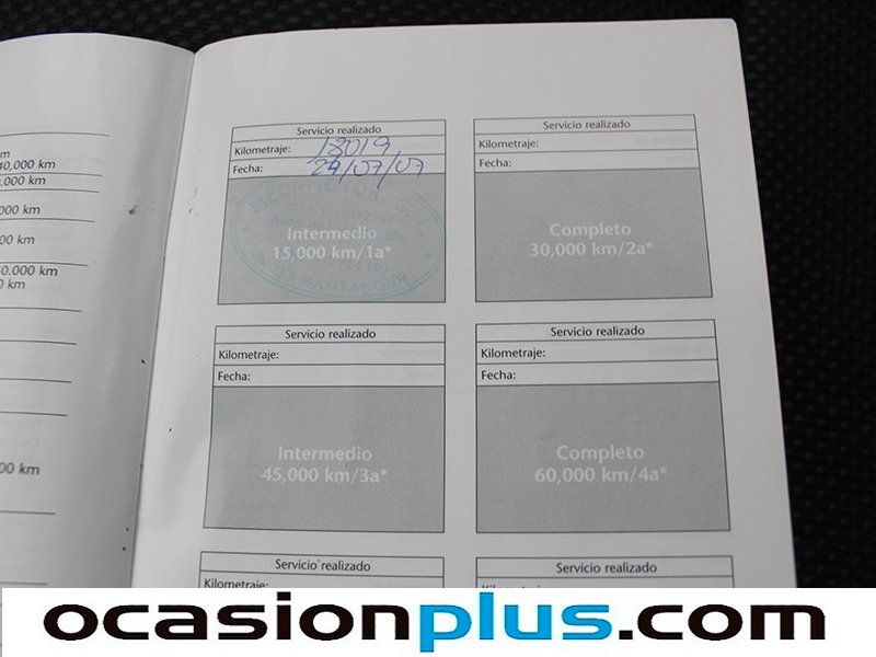 Toyota Avensis 1.8 VVT-i Sol 129CV