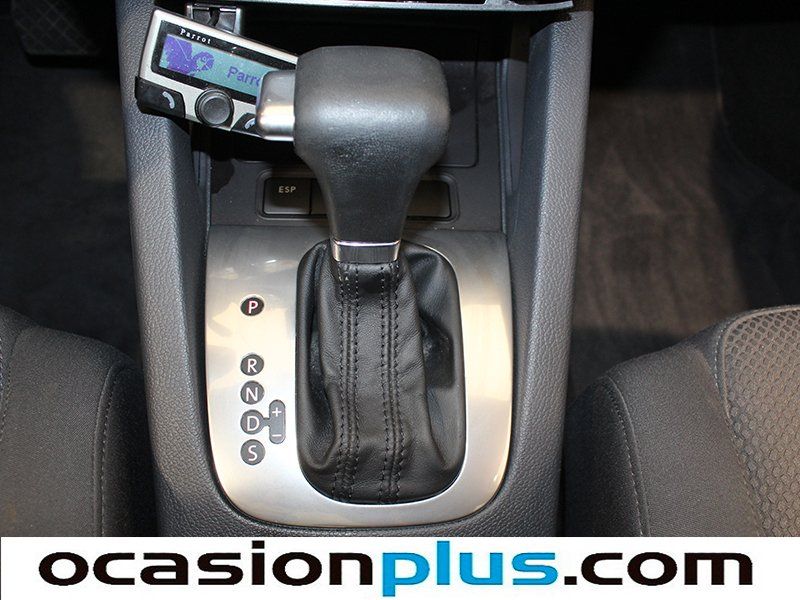 Volkswagen Golf 1.6 FSI Sportline Tiptronic 85 kW (115 CV)