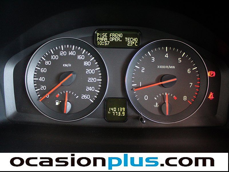 Volvo C70 2.4 Momentum 103 kW (140 CV)