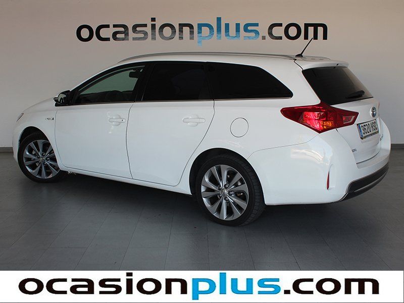 Toyota Auris Hybrid Advance 100 kW (136 CV)