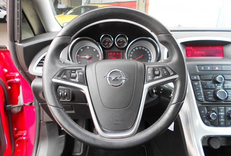 Opel Astra 1.7 CDTi 125 CV Cosmo