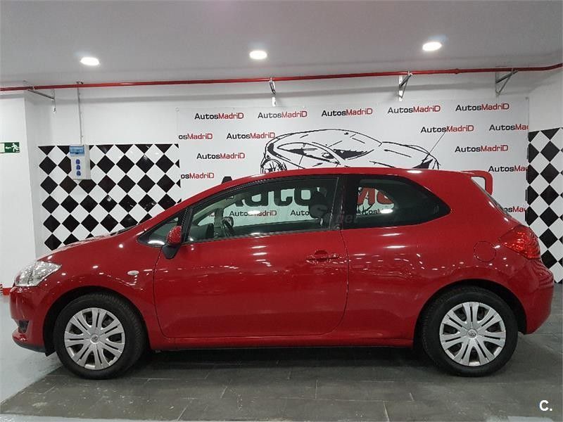Toyota Auris 2.0 D4D Luna Plus