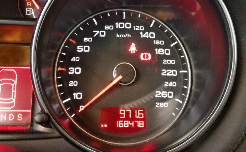 Audi TT 2.0TFSI S-Tronic