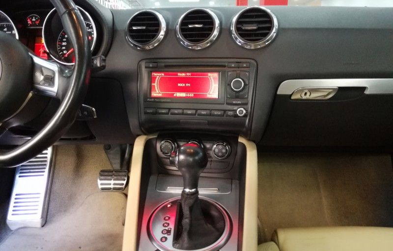 Audi TT 2.0TFSI S-Tronic