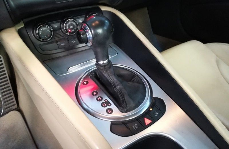 Audi TT 2.0TFSI S-Tronic
