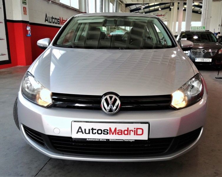Volkswagen Golf 1.6 TDI 105cv