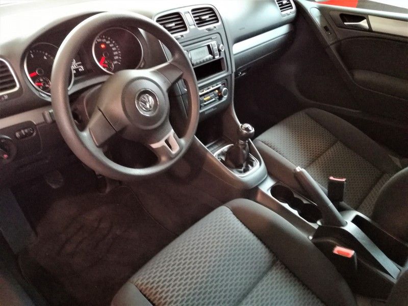 Volkswagen Golf 1.6 TDI 105cv
