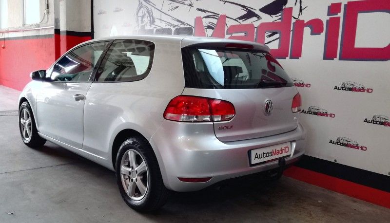 Volkswagen Golf 1.6 TDI 105cv