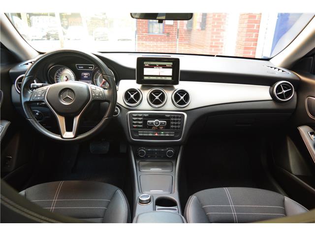 Mercedes-Benz CLA 200 CDI Urban 7G-DCT