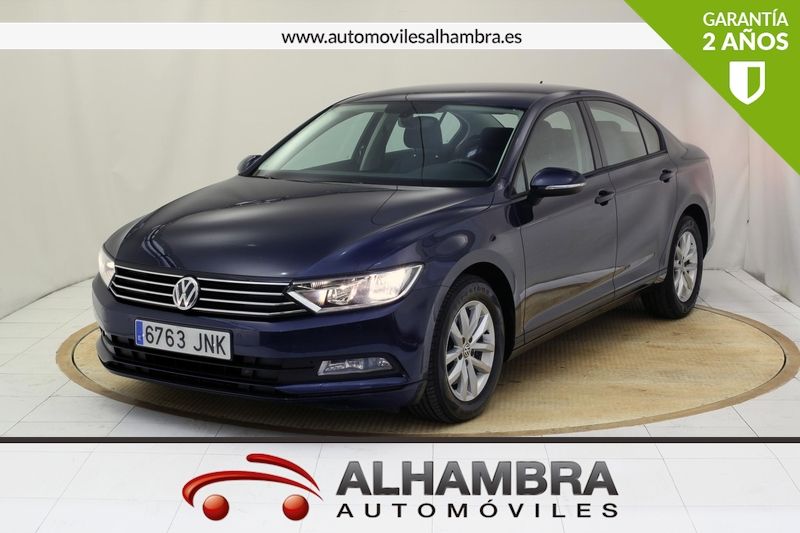 Volkswagen Passat 1.6 TDI EDITION   NAVI