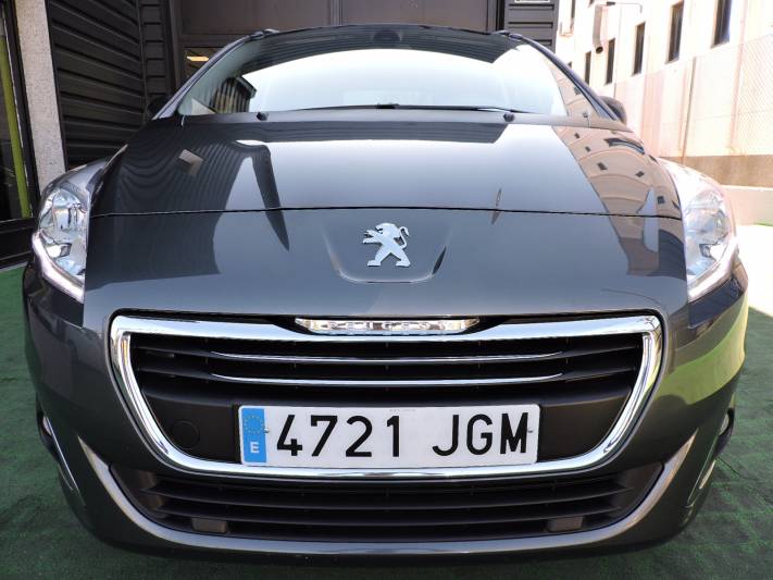 Peugeot 5008 Style 1.6 BlueHDi 120 FAP 5p.