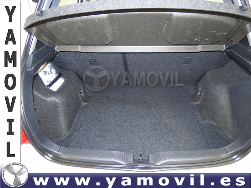 Toyota Auris ACTIVE 1.6 130CV