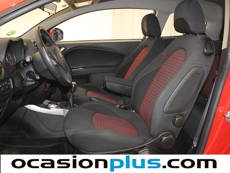 Alfa Romeo MiTo 1.4 Multi-Air Distinctive 77 kW (105 CV)