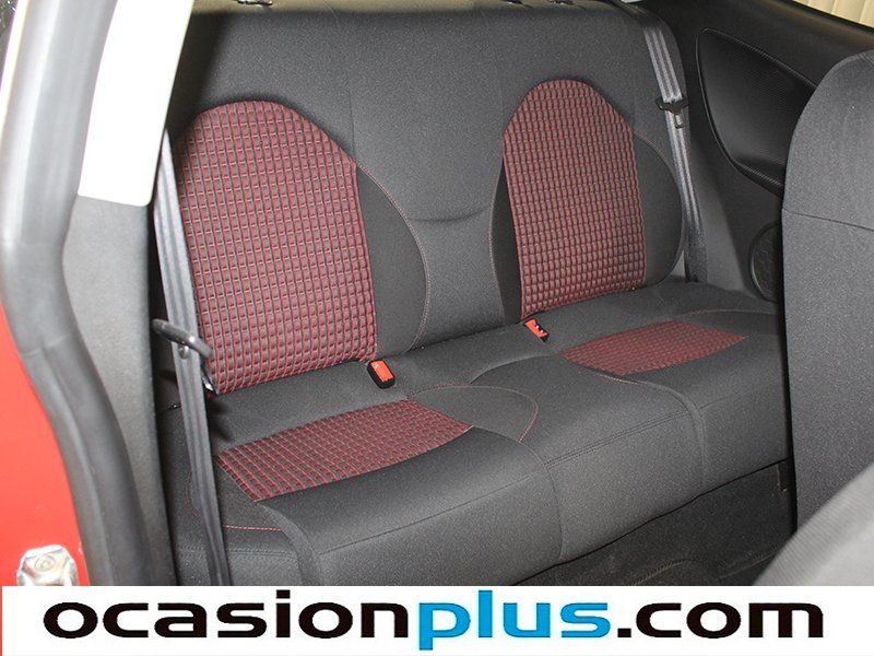 Alfa Romeo MiTo 1.4 Multi-Air Distinctive 77 kW (105 CV)