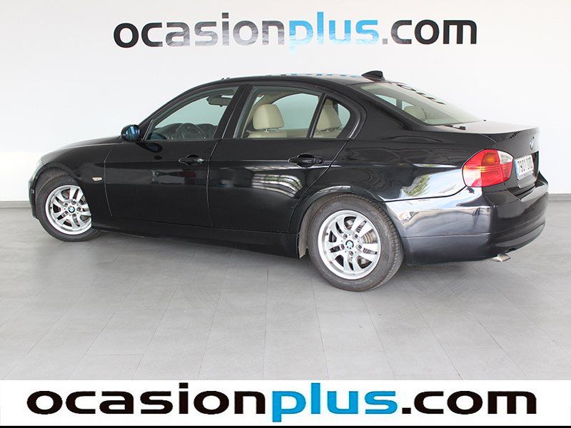 BMW 320 320d (E90) 163CV