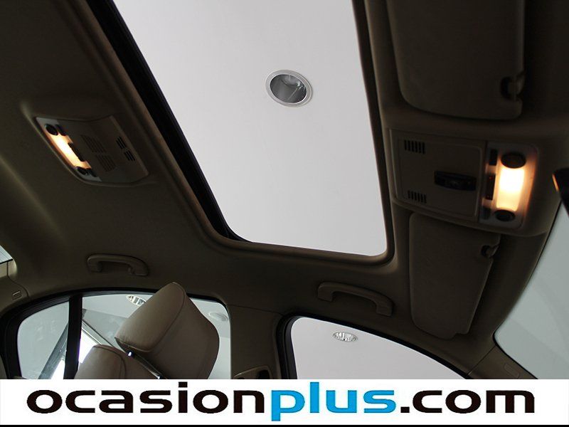 BMW 320 320d (E90) 163CV