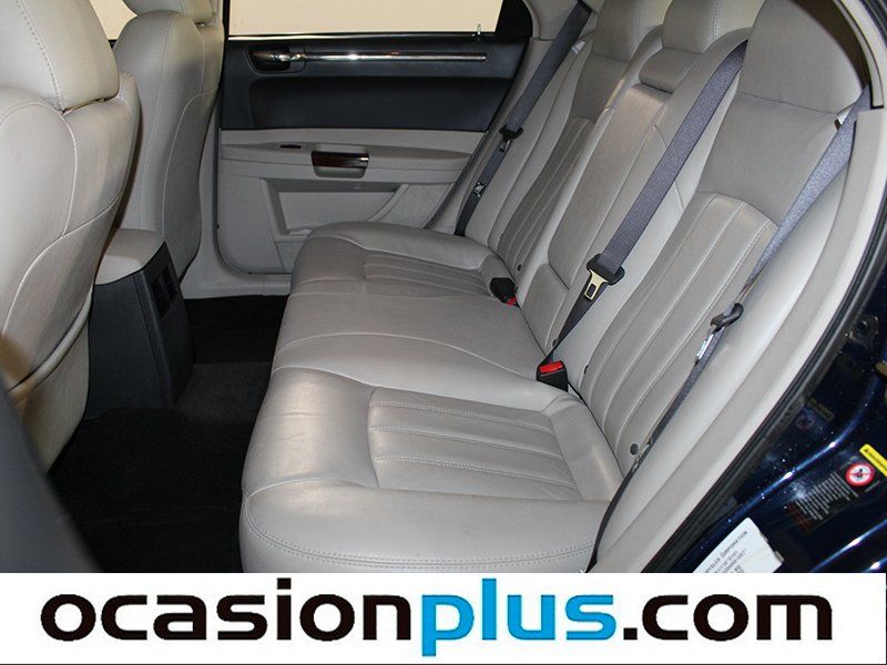 Chrysler 300C 3.5 4p 253CV