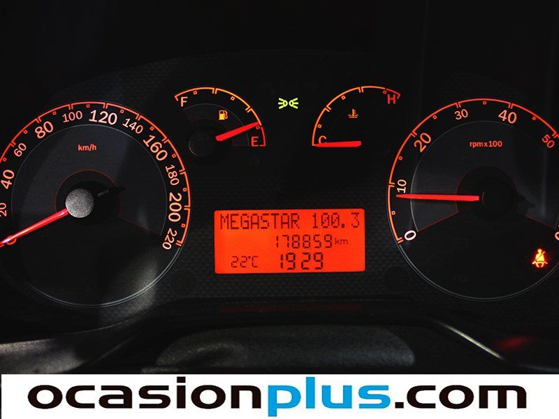 Fiat Linea 1.3 Multijet 16v Dynamic 66 kW (90 CV)