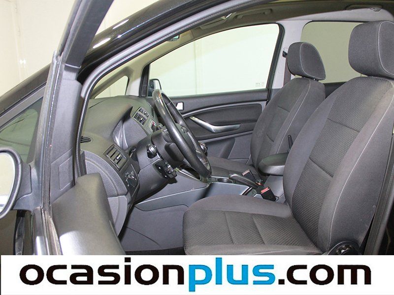 Ford C-Max 2.0 TDCi Titanium 100kW (136CV)
